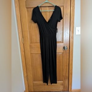 Express black jumpsuit, xs, NWT
